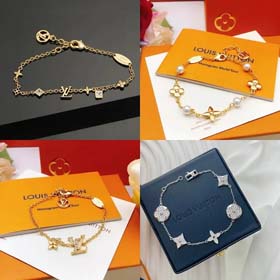 Louis Vuitton LV Licht Luxus High-End wasserdicht nicht verblassend Armband für Frauen (19 Stile) -2  