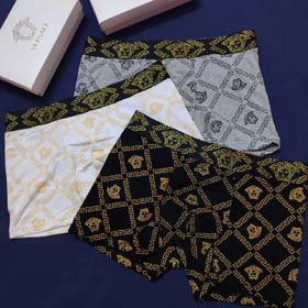 VERSACE Männer stilvolle Ganzkörper Logo drucken atmungsaktive Hosen Boxer-Hosen Unterwäsche 3pcs-24  