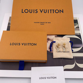 Louis Vuitton LV Quadrat Diamant Anhänger voller Diamant Buchstaben Ohrringe-3673  