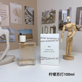 Burberry Blumen und ihre Zitronensoda-3348  